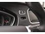 Volvo V40 1.6 T3 Momentum | 2e eigenaar | Sportstuur | Stoelverwarming | Climate control | Navigatie | Cruise control | PDC | Mistlampen | Origineel