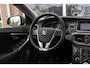 Volvo V40 1.6 T3 Momentum | 2e eigenaar | Sportstuur | Stoelverwarming | Climate control | Navigatie | Cruise control | PDC | Mistlampen | Origineel