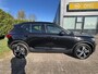 Volvo XC40 1.5 T4 Recharge R-Design 210pk | Parking pack | Draadloos opladen | PHEV | 1.800kg Trekgewicht