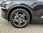 Volvo XC40 1.5 T4 Recharge R-Design 210pk | Parking pack | Draadloos opladen | PHEV | 1.800kg Trekgewicht