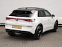 Volkswagen T-Roc R-Line First Edition 1.5 eTSI 150 PK DSG | Panoramadak| Trekhaak | Elek. achterklep | Stuur & Stoelverwarming | IQ.Light | Black Style |