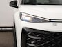 Volkswagen T-Roc R-Line First Edition 1.5 eTSI 150 PK DSG | Panoramadak| Trekhaak | Elek. achterklep | Stuur & Stoelverwarming | IQ.Light | Black Style |