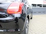 Suzuki Swift 1.2 Style Smart Hybrid /Keyless/ACC/PDC/Camera/DAB+/Apple carplay/Stoelverwarming/LED/NAP! 1e eig!