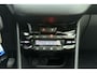 Peugeot 2008 1.2 PureTech Active Panoramadak l Bluetooth l Climate Control l Cruise Control l Trekhaak l LED-dagrijverlichting