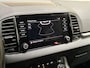 Skoda Karoq 1.5 TSI ACT Sport 150Pk Automaat (APPLE CARPLAY, GROOT NAVI, CLIMATE, KEYLESS, SPORTSTOELEN, CRUISE, PARKEERSENSOREN, NIEUWE APK, NIEUWSTAAT)
