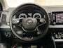Skoda Karoq 1.5 TSI ACT Sport 150Pk Automaat (APPLE CARPLAY, GROOT NAVI, CLIMATE, KEYLESS, SPORTSTOELEN, CRUISE, PARKEERSENSOREN, NIEUWE APK, NIEUWSTAAT)