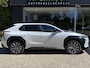 Subaru Solterra 4E-xperience+ 73.1 kWh | 8 Jaar Fabrieksgarantie | Stoelventilatie | Adaptieve Cruise Control | Harman/Kardon Audio | Stuurwielverwarming | Panoramadak | 360 Camera | Sfeerverlichting |