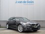 BMW 5-Serie Touring 520i High Executive |Org NL | Comfortstoelen | NAP | 18" | Leer | APK&OH Nieuw