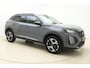 Peugeot 2008 1.2 Hybrid 145 Allure | Camera V+A | Adaptieve Cruise Control | Stoelverwarming | Apple Carplay/Android Auto draadloos | Lichtmetalen velgen