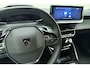 Peugeot 2008 1.2 Hybrid 145 Allure | Camera V+A | Adaptieve Cruise Control | Stoelverwarming | Apple Carplay/Android Auto draadloos | Lichtmetalen velgen