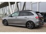 Mercedes-Benz B-klasse B200 163PK AUTOMAAT AMG NIGHT Panodak | Trekhaak | Burmester | 360 Camera | Multibeam Led | Memory | Keyless | Sfeerverl. |