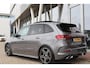 Mercedes-Benz B-klasse B200 163PK AUTOMAAT AMG NIGHT Panodak | Trekhaak | Burmester | 360 Camera | Multibeam Led | Memory | Keyless | Sfeerverl. |