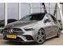 Mercedes-Benz B-klasse B200 163PK AUTOMAAT AMG NIGHT Panodak | Trekhaak | Burmester | 360 Camera | Multibeam Led | Memory | Keyless | Sfeerverl. |