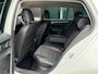 Volkswagen Golf 1.4 TSI R-Line / DSG / Stoelverwarming / LED / Navi / Cruise / 18" Inch LMV