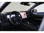 Lynk & Co 01 More - Panorama/schuifdak - 360º Camera - Infinity Audio - Dodehoek detectie - Cruise Control Adaptief - Verwarmde voorstoelen - 20' LMV