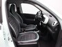 Renault Twingo 90pk TCe Intens ''La Parisiene'' | Stoffen vouwdak | Achteruitrijcamera | LMV | Climate control | Navigatie |