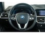 BMW 3-Serie Touring 330e Luxury Line - Panoramadak - Active Cruise Control - BMW Laserlight - Head up - Comfort Access - Sportstoelen - Elektrisch verwarmbare/verstelbare stoelen -
