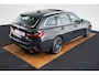 BMW 3-Serie Touring 330e Luxury Line - Panoramadak - Active Cruise Control - BMW Laserlight - Head up - Comfort Access - Sportstoelen - Elektrisch verwarmbare/verstelbare stoelen -