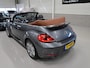 Volkswagen Beetle Cabriolet 2.0 TSI Sport Karmann 220pk Automaat Leer/alcantara Airco-ecc Xenon Stoelverwarming 18 inch navigatie pdc cruise boekjes aanwezig