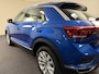 Volkswagen T-Roc 1.5 TSI 150PK DSG Sport Business Team Apple/Android/Navi / Afn. Trekhaak / Stoel & Stuurverw. / PDC / Camera / Climate