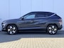 Hyundai Kona 1.6 GDI HEV Comfort Smart / Fabrieksgarantie tot 1-2030 / Stuur- & Stoelverwarming / Adaptief cruise control / Achteruitrijcamera / Climate control / Keyless Entry/Start / Apple Carplay Android Auto / Navigatie / Parkeersensoren voor en achter /
