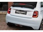 Fiat 500C La Prima 42 kWh Celestial Blue incl-Winterset ACC Stoelverw Camera Carplay