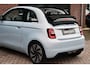Fiat 500C La Prima 42 kWh Celestial Blue incl-Winterset ACC Stoelverw Camera Carplay