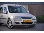 Opel Tour 1.4-16V Essentia, TREKHAAK, NAP