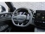 Lynk & Co 01 1.5 Core Black Edition | GRATIS TREKHAAK | Nieuw Model | Achteruitrijcamera | Parkeersensoren | Stoelverwarming | Apple Carplay | Android Auto | Navigatie | Adaptieve Cruise Control |