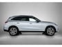 Mercedes-Benz GLC 300e 4MATIC AMG Line Achteruitrijcamera | Panaromadak | Navigatie | Memorypakket | alarm klasse 3 MB-paasweekend