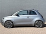 Fiat 500e 42 kWh Icon | 1e Eigenaar | Skydome dak | 17 Inch | LED | Stoelverwarming | Camera | Sensoren Voor + Achter | Adaptive Cruise Control |