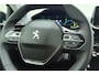 Peugeot e-208 EV Active Pack 50 kWh Stoelverwarming l Navigatie l Airco l Bluetooth l Cruise Control l Apple Carplay & Android Auto l DAB l Stuurwielbediening