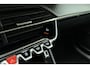 Peugeot e-208 EV Active Pack 50 kWh Stoelverwarming l Navigatie l Airco l Bluetooth l Cruise Control l Apple Carplay & Android Auto l DAB l Stuurwielbediening