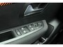 Peugeot e-208 EV Active Pack 50 kWh Stoelverwarming l Navigatie l Airco l Bluetooth l Cruise Control l Apple Carplay & Android Auto l DAB l Stuurwielbediening