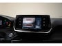 Peugeot e-2008 EV Allure 50 kWh 3-fase [ LED Navi Camera Keyless ]