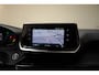Peugeot e-2008 EV Allure 50 kWh 3-fase [ LED Navi Camera Keyless ]