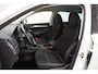 Skoda Karoq 1.5 TSI ACT 150pk Business Ed. Aut. [ Navi Clima Stoelverwarmin Trekhaak ]