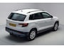 Skoda Karoq 1.5 TSI ACT 150pk Business Ed. Aut. [ Navi Clima Stoelverwarmin Trekhaak ]