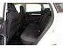 Skoda Karoq 1.5 TSI ACT 150pk Business Ed. Aut. [ Navi Clima Stoelverwarmin Trekhaak ]