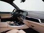 BMW X5 xDrive45e X Line PHEV 395pk Dealer O.H. | Trekhaak Af Fabriek | Luchtvering | Adaptive Cruise | Head Up | 360 Camera | Adaptief Onderstel | Laser LED | Lederen Sportstoelen Memory & Verwarmd | Sfeerverlichting | Keyless | Plug In H