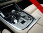 BMW X5 xDrive45e X Line PHEV 395pk Dealer O.H. | Trekhaak Af Fabriek | Luchtvering | Adaptive Cruise | Head Up | 360 Camera | Adaptief Onderstel | Laser LED | Lederen Sportstoelen Memory & Verwarmd | Sfeerverlichting | Keyless | Plug In H