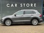 Volkswagen Tiguan 1.5 TSI DSG Highline PANO DIGIDASH TREKHAAK 1E EIGENAAR