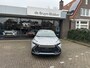 Toyota C-HR / C-HR+ 2.0 Plug-in Hybrid 220 Dynamic Toyota navigatie / Apple Carplay / Android Auto / parkeersensoren voor en achter / adaptive cruise control / stoel- en stuurwielverwarming / parkeercamera / Toyota 10 jaar garantie programma / Toyota Pechhulppas / rijklaarpr