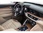 Alfa Romeo Stelvio 2.0T 280PK AWD Super / Navi / Leder / Schuifdak / 20''