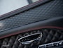 Bentley Bentayga 3.0 V6 Hybrid / Carbon / Blackline / HUD / Pano / 5-seats / Massage