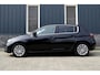 Peugeot 308 1.2 PureTech Allure Rijklaarprijs-Garantie Panoramadak Navigatie Airco Trekhaak