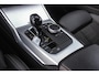 BMW 3-Serie Touring 318i Business Edition Plus | Sport Line | 2e eigenaar | NL auto | Shadow Line | HiFi audio | DAB | M-sportstuur | Sportstoelen | Ambient light | Carplay | PDC