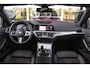BMW 3-Serie Touring 318i Business Edition Plus | Sport Line | 2e eigenaar | NL auto | Shadow Line | HiFi audio | DAB | M-sportstuur | Sportstoelen | Ambient light | Carplay | PDC