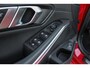 BMW 3-Serie Touring 318i Business Edition Plus | Sport Line | 2e eigenaar | NL auto | Shadow Line | HiFi audio | DAB | M-sportstuur | Sportstoelen | Ambient light | Carplay | PDC