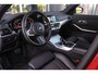 BMW 3-Serie Touring 318i Business Edition Plus | Sport Line | 2e eigenaar | NL auto | Shadow Line | HiFi audio | DAB | M-sportstuur | Sportstoelen | Ambient light | Carplay | PDC